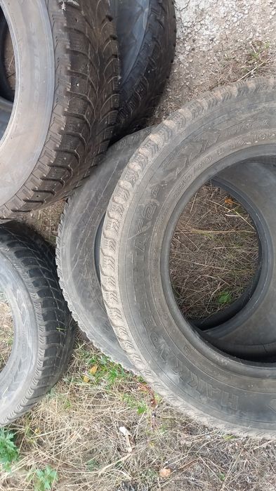Продам  R-16 235/60