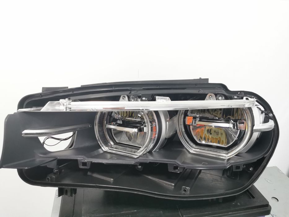 Reparatii Faruri-Înlocuire sticle-Reparatii Daylight /Lumini de zi