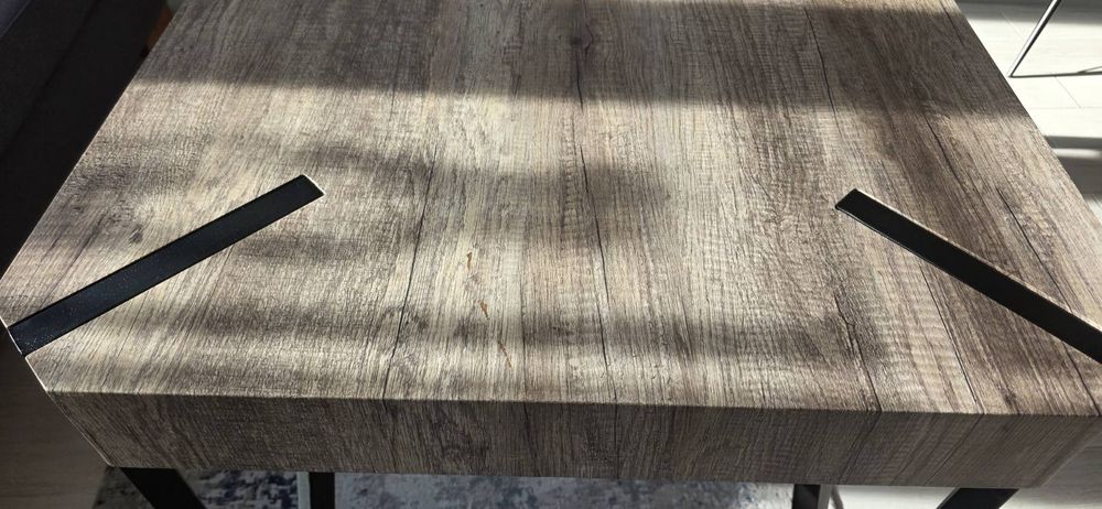 Трапезна маса-неразтегателна