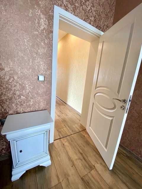 Продава се Къща в София, Борово - 190 кв.м за 1569 €/кв.м - Снимка #10