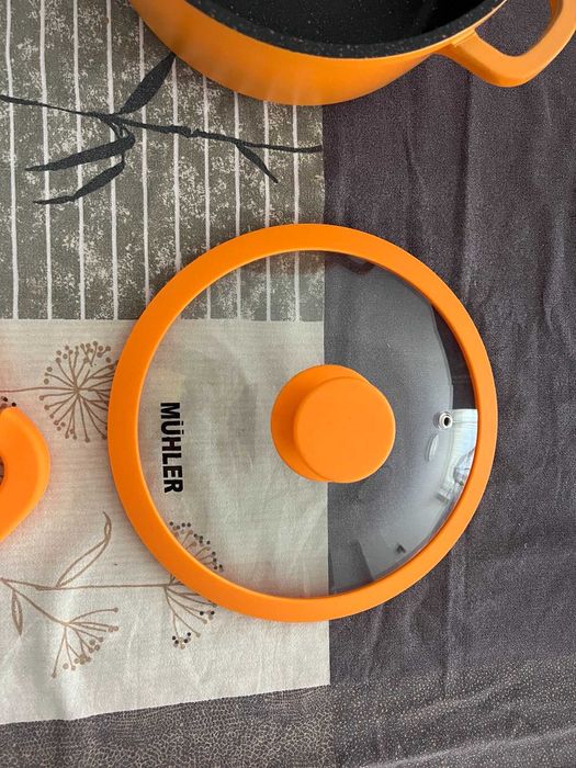 Чисто нова мраморна тенджера за готвене. Само за 35 лева.