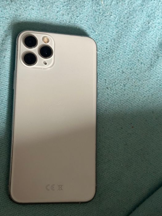 Vînd iphone 11 pro fac si schimb