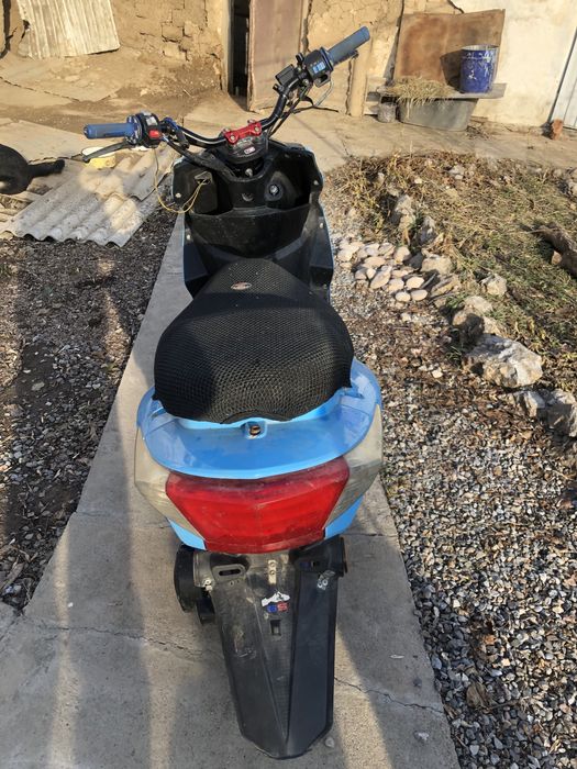 Скутер 150 куб среднем