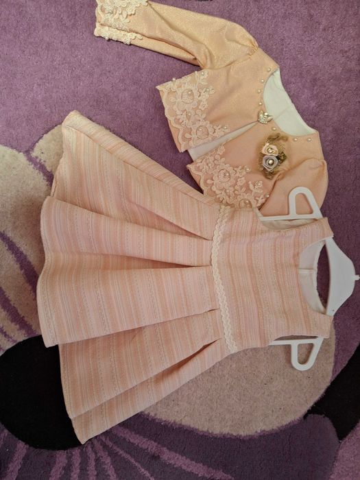 Rochita/costum elegant pt fetita 1-2 ani