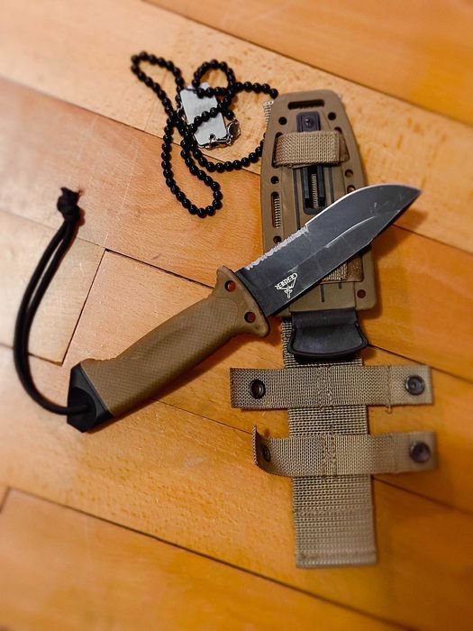 Cutit Gerber LMF II - cutitul trupelor speciale americane