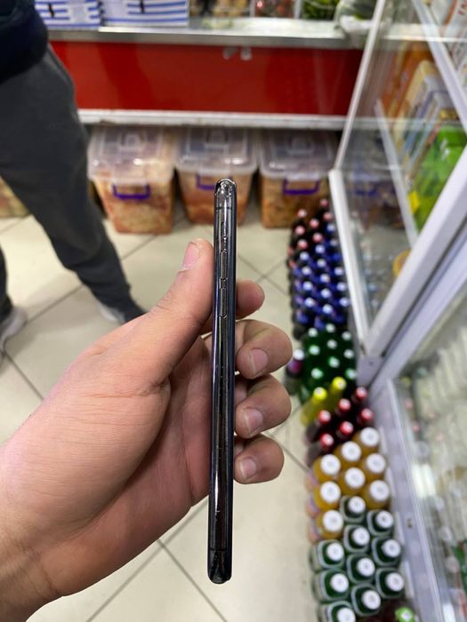 Iphone X sotiladi