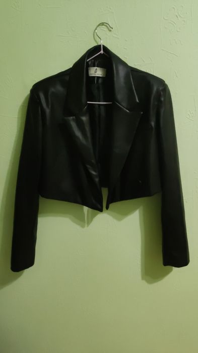 Пиджак ЭКО кожа продам