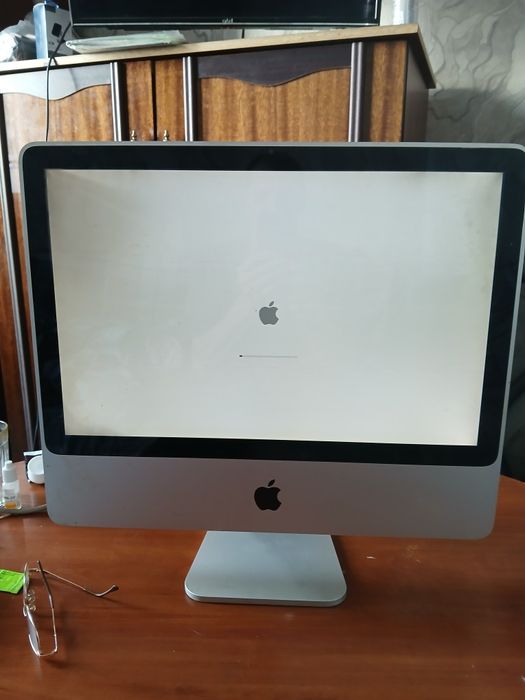 IMac model N A1224