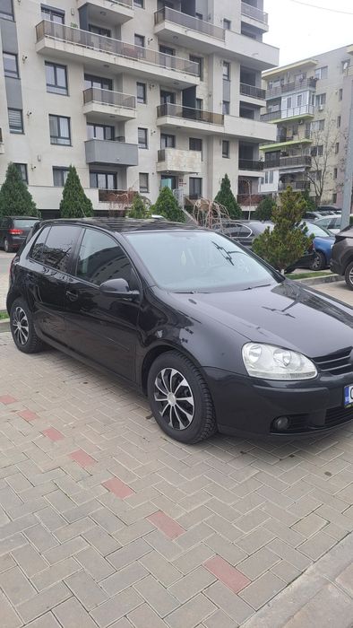Vând Golf 5 2007