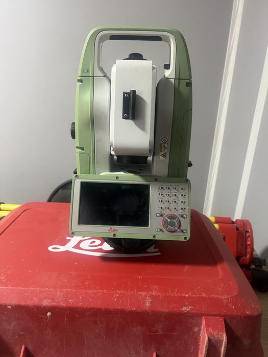 Продам электронные тахеометры Leica TS07 / TS10