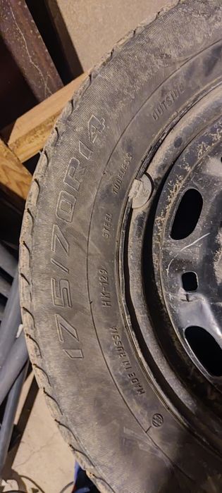 Шины 175/70 R14 100/5