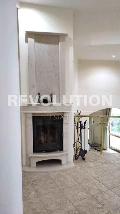 МОДЕРНА КЪЩА в района на Ален мак!