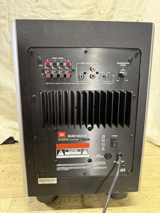 JBL Sub 140 8” Активен Subwoofer