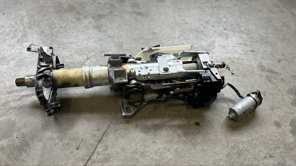 BMW 5 E60/E61 кормилна рейка