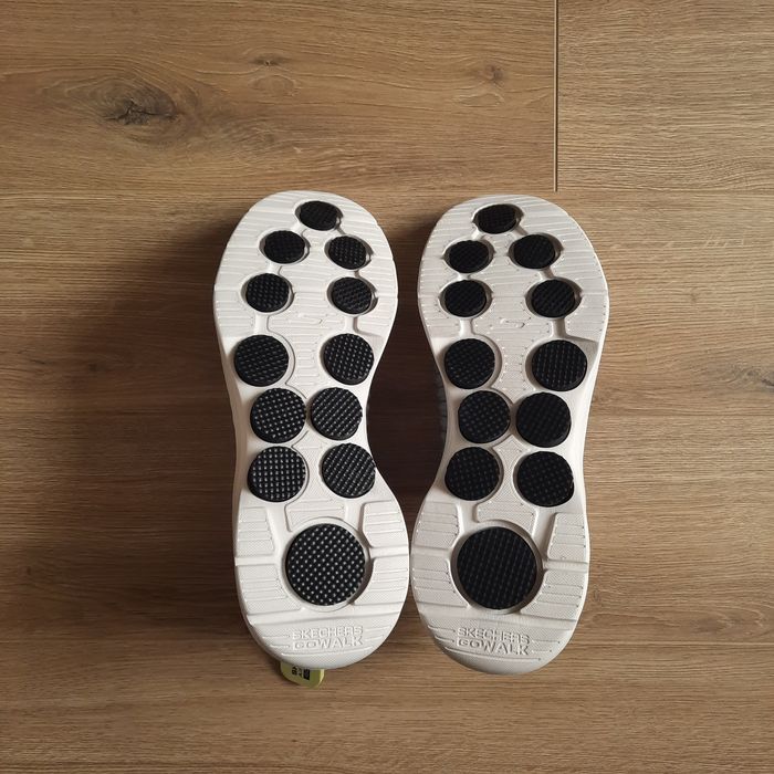 Кроссовки Skechers Gowalk