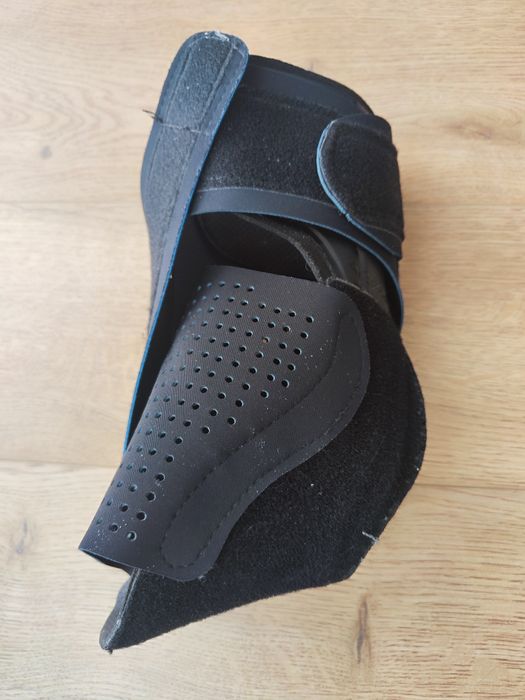 Orteza glezna dreapta AirCast ActyFoot marime L