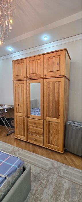 Шифонер деревянный светлый