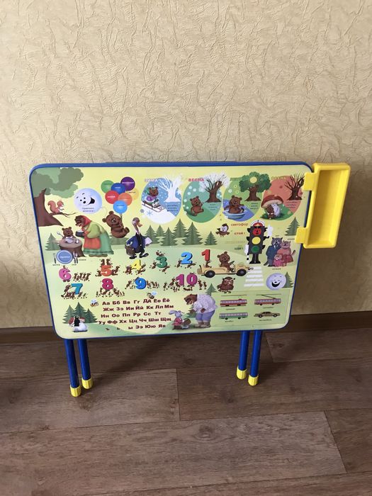 Столик детский