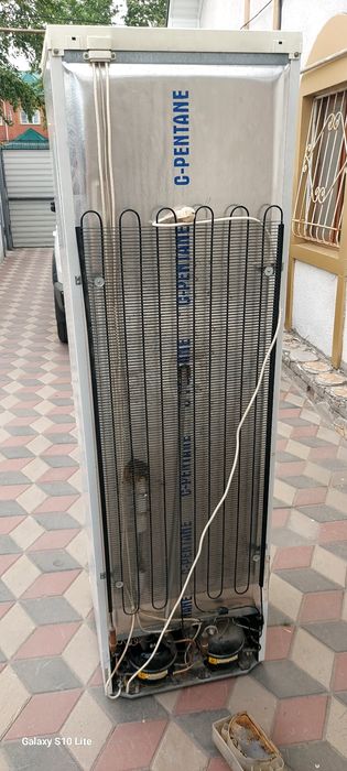 Продам холодильник 20 000