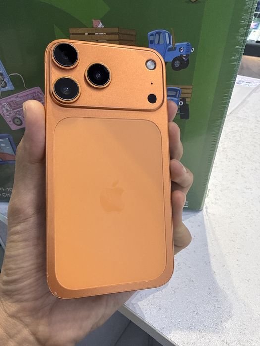 Iphone 11  17 pro  qilingan holati idial