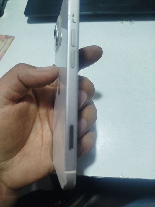 Iphone 13 sotiladi icloud
