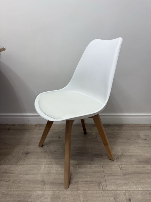 Стулья кухонные 4 штуки, самовывоз