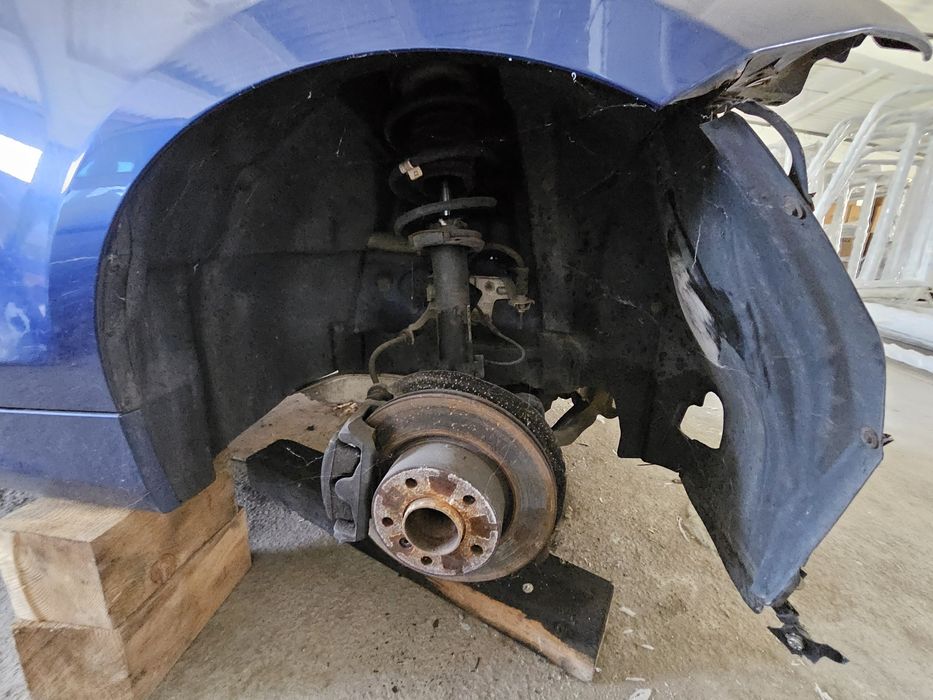 Amortizoare , arcuri ,suspensie BMW 2.0 diesel N47 , E87  ,31316786017