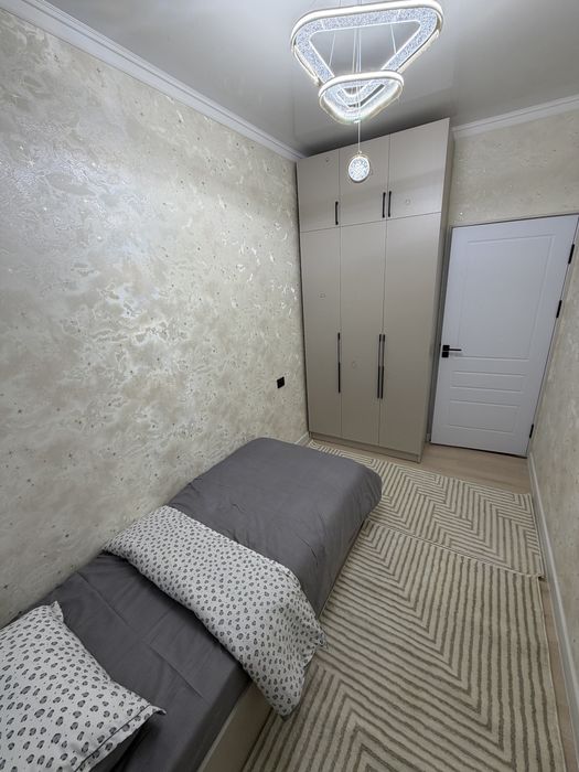 CHILONZOR QOZIRABOT 3/7/9. Sotiladi!!!