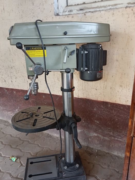 Сверльный станок