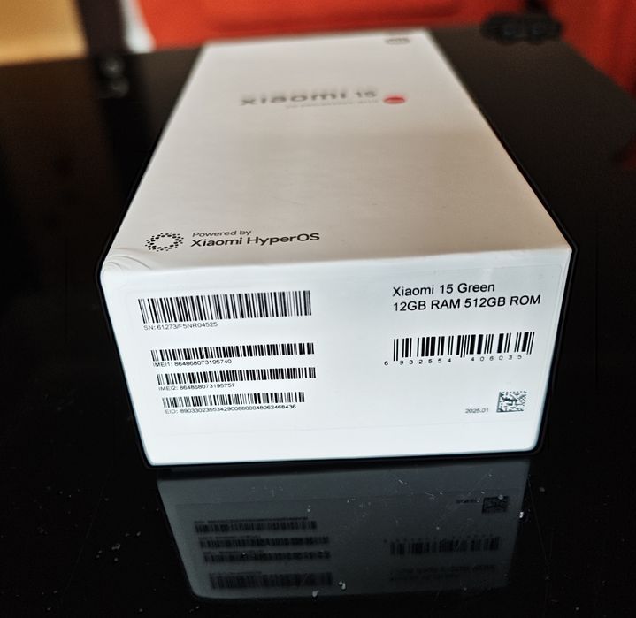 Vand sau schimb Xiaomi 15 impecabil cu 512 giga cu 2400 ron