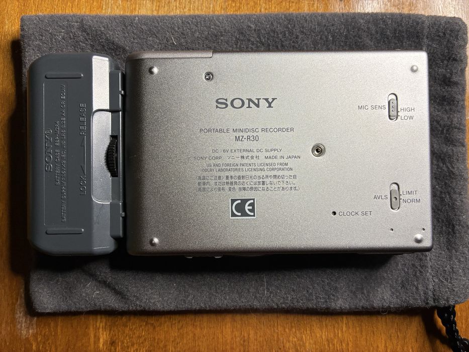 Sony minidisc player/recorder
