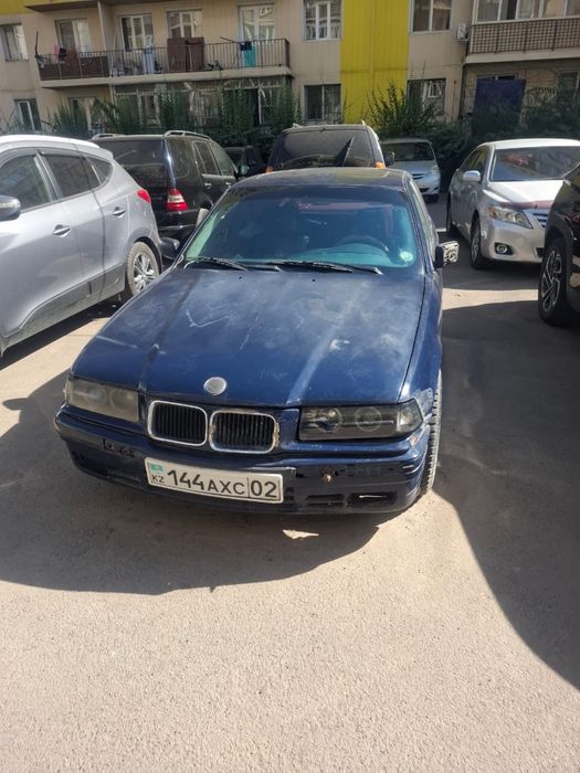 Продам бмв е36..