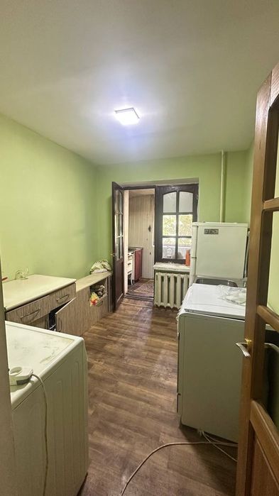 Продается квартира Ялангач, Дом быта, Ширин базар 1/5/5