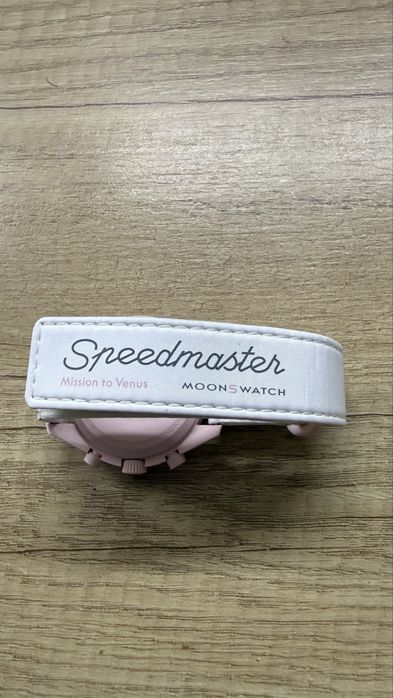 Moon Swatch Mision to Venus