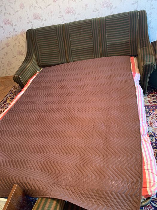 Диван тройка с механизъм за разтягане в комплект с два фотьойла