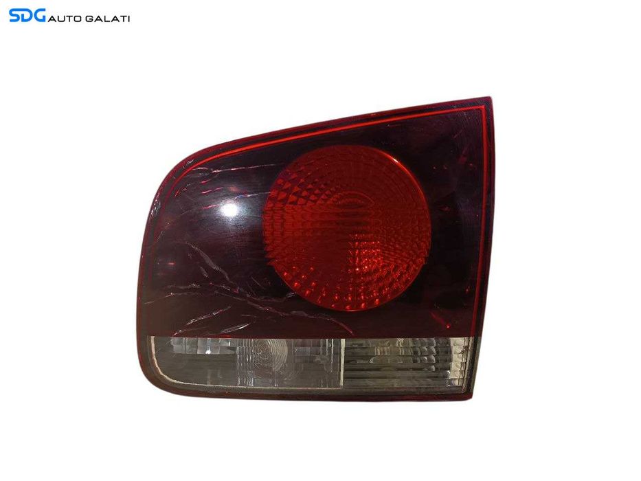 Stop Lampa Tripla Dreapta de pe Haion Portbagaj Volkswagen Touareg 7L Facelift FL 2002 - 2010 (Prezinta Microfisuri) [LS0267]