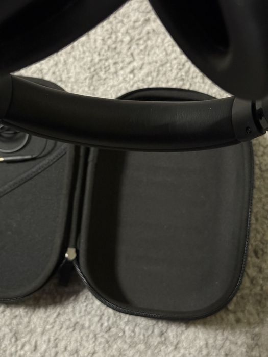 Слушалки Bose QC45