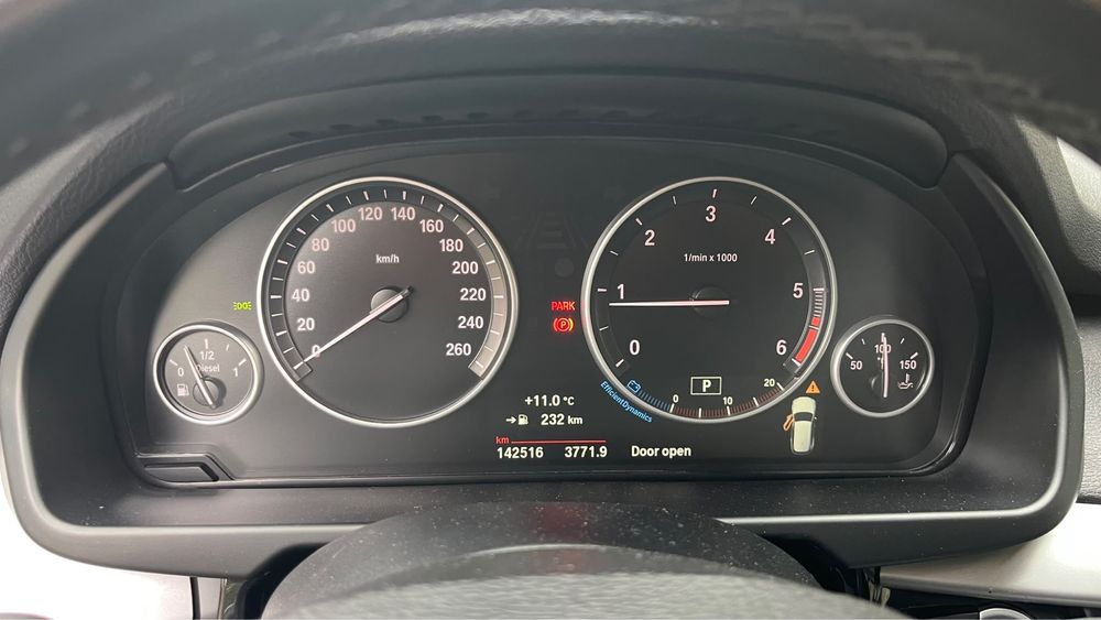 BMW X5 xDrive25d - 2016- FULL OPTION - 4x4 - 2.0 Diesel TwinPower Turbo - 231 CP / 170 kW