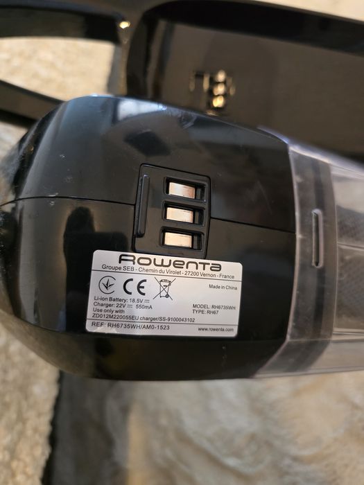 Aspirator vertical Rowenta