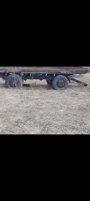 Прицеп грузовой для перевозок