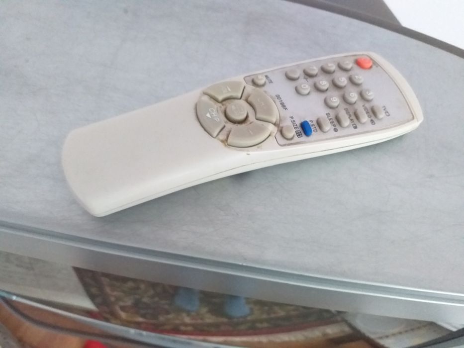 Продам телевизор Sharp и Samsung