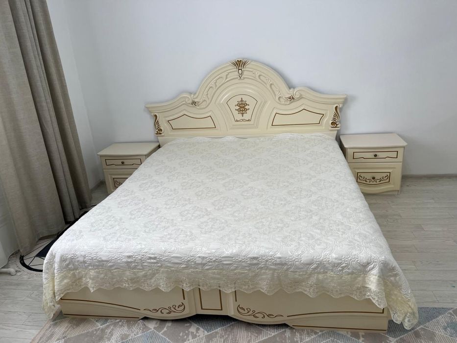 Спальная гарнитура сатылады