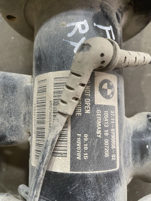 Адаптивни амортесьори БМВ Ф10 хд (amortesiori bmw f10 xdrive)