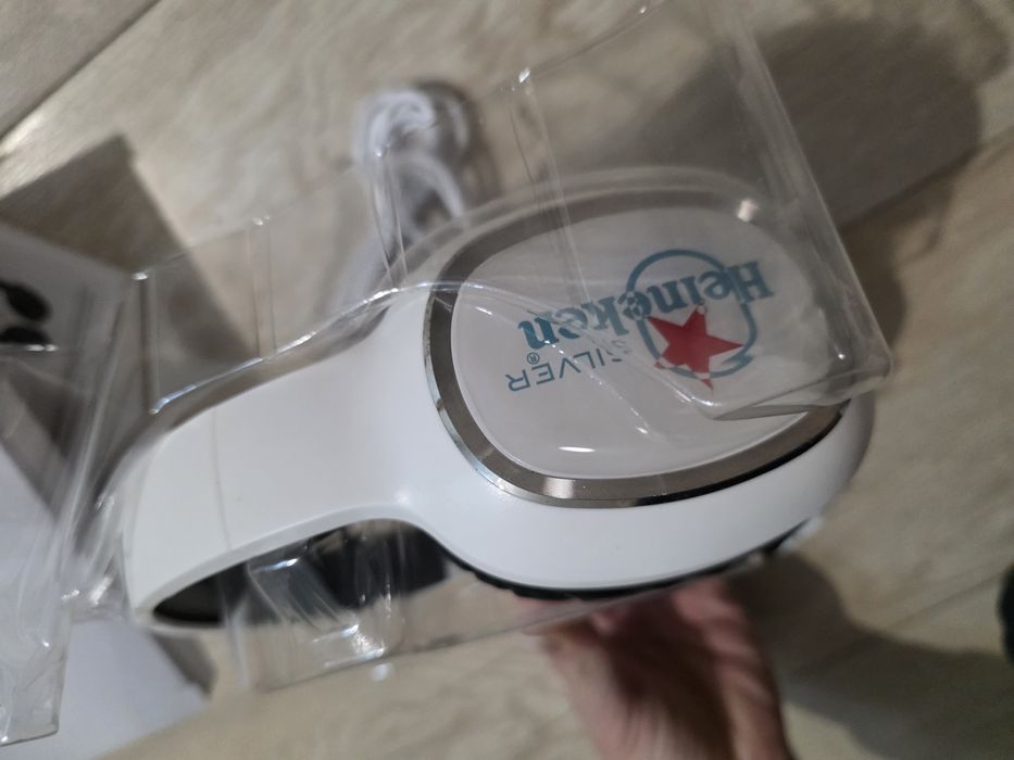 Слушалки чисти нови с блутот свързване