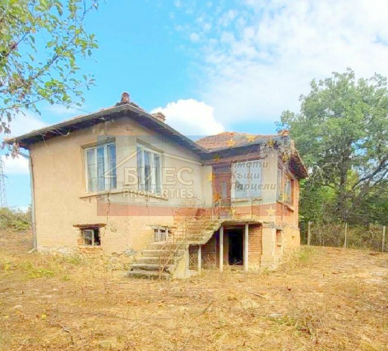 Продава се Къща в с. Егълница, Област Перник - 70 кв.м за 503 €/кв.м - Снимка #2