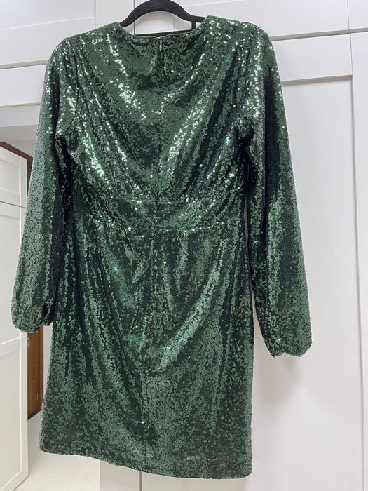 Rochie paiete verde