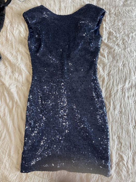 Парти рокли 5 модела с пера, пайети