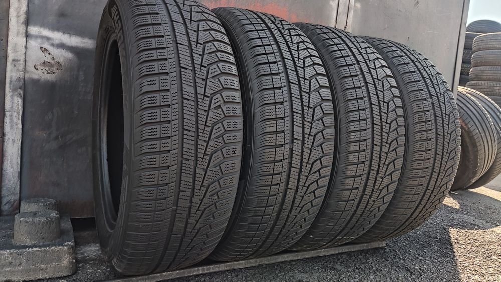 4бр. зимни гуми 215/60/17 Hankook 
dot23
7mm