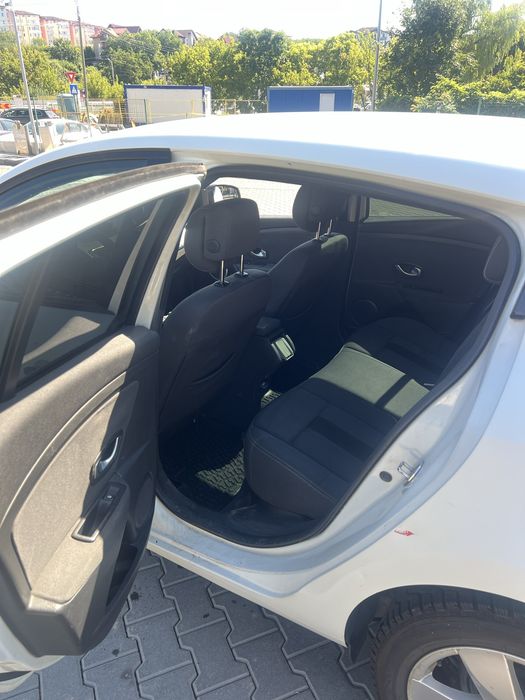 Renault MEGANE 3 / 1.5 dci