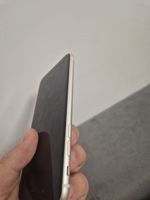 iPhone SE 3 (2022) 5G – Impecabil